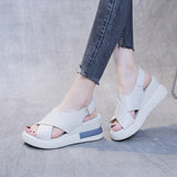 Pantoufles et sandales à plateforme à bout ouvert pour femmes