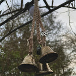 Cloche porte-bonheur de l'exorcisme