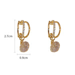 Boucles d'oreilles à la mode avec couronne de diamants