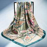 Foulard en Satin de Soie Imprimé Fleuri Botanique