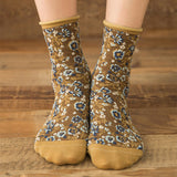 Chaussettes florales brodées vintage pour femmes