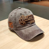 Casquette à visière tendance avec lettres brodées