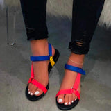 Sandales plates d'été à la mode simple