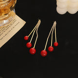 Boucles d'oreilles piercing élégantes pompon