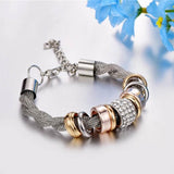 Bracelet d'accent d'anneau entrelacé