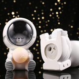 Veilleuse LED ambiance astronaute