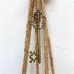 Cloche porte-bonheur de l'exorcisme