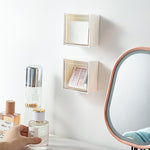 Boîte de rangement transparente anti-poussière fixée au mur