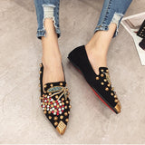 Chaussures cloutées cerise strass