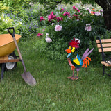 Statue drôle de coq de jardin