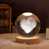 Veilleuse boule de cristal rougeoyante