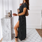 robe imprimée à pois et encolure en V