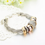 Bracelet d'accent d'anneau entrelacé