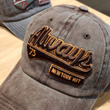 Casquette à visière tendance avec lettres brodées