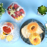 Les aliments jetables couvrent des sacs de conservation frais