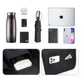 Sac de voyage extérieur d'âge moyen et âgé