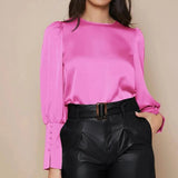 Chemise boutonnée en satin à col ras du cou