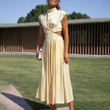 Robe Mi-longue de Vacances à Découpes et Poches à Taille