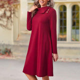 Robe de Noël de Couleur Unie avec Des Boutons Élégants