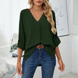 Chemise élégante ample à col en V