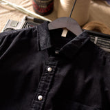 Chemises décontractées pour hommes de couleur unie avec boutons