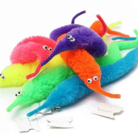 Jouets en forme de vers en peluche twistés