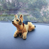 Décoration de voiture de chien hochant la tête