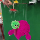 Marionnettes à fils d'autruche