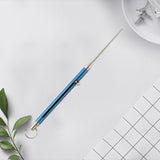 Cure-dents rétractables en titane