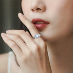 Bague Fleur Exagérée