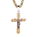 Collier pendentif croix en or titane