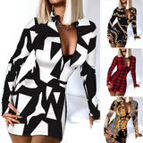 Jupe à encolure en V et impression numérique