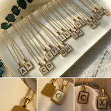 Collier lettre en acier inoxydable pour femme