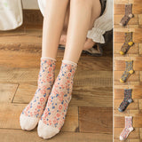 Chaussettes florales brodées vintage pour femmes