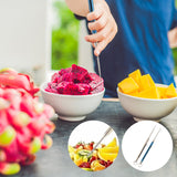 Cure-dents rétractables en titane