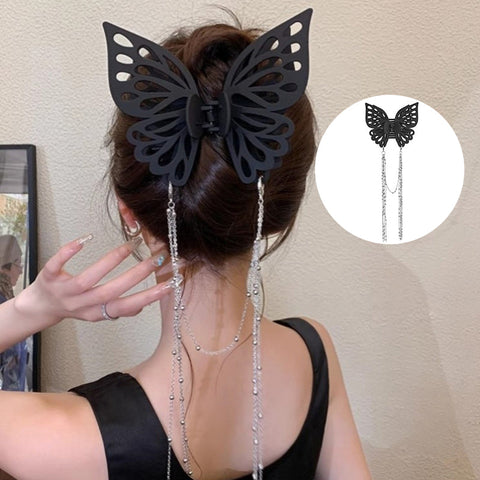 Grande pince à cheveux avec pompon et découpe papillon