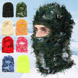 Masque en tricot farfelu