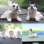 Ornement de chien mignon pour voiture