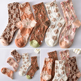 Chaussettes élégantes en coton à fleurs en relief pour femmes