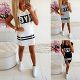 Robe coupe slim à capuche zippée