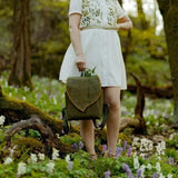 Sac à dos feuille en cuir de liège vert