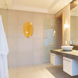 Mur de miroir de salle de bain adhésif