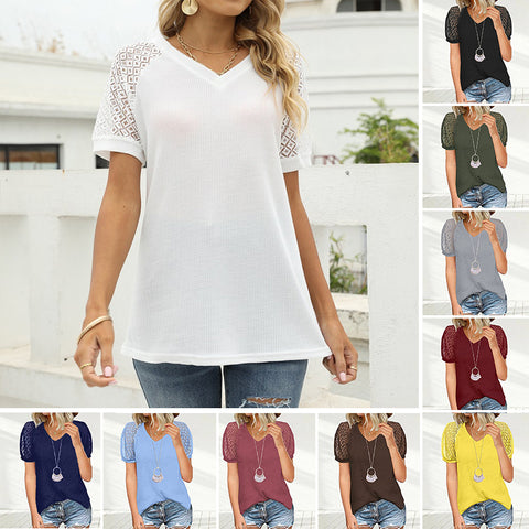 T-shirt à manches courtes en dentelle à encolure en V