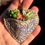 Planter Une Jardinière de Poche en Forme de Cœur Succulent
