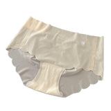 Culotte féminine en soie glacée sans trace