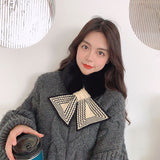 Jolie écharpe chaude en peluche