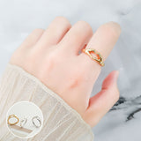 Bague de Couple de Mains Étreintes Aimantes
