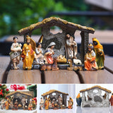 Ensemble de figurines de la Nativité