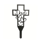Pieu de la croix commémorative du cimetière pour les parents