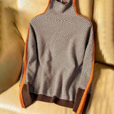 Manches à Col Élevé Contrastantes